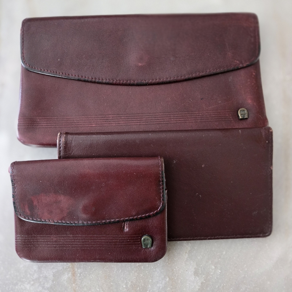 Vintage Etienne Aigner Leather Wallet Set (Burgundy Color)